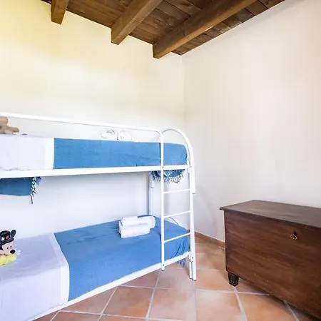 Lenze A Gallipoli Con Trullo *