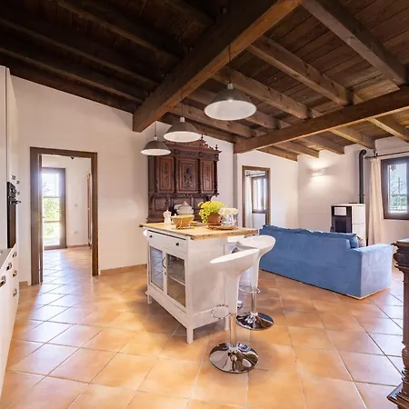 Villa Lenze A Gallipoli Con Trullo